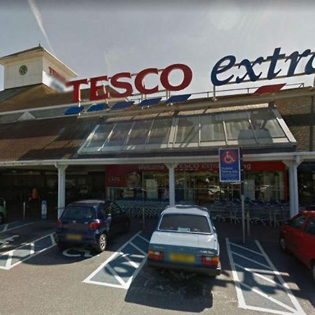 Ritzs Place Northolt  Exterior foto