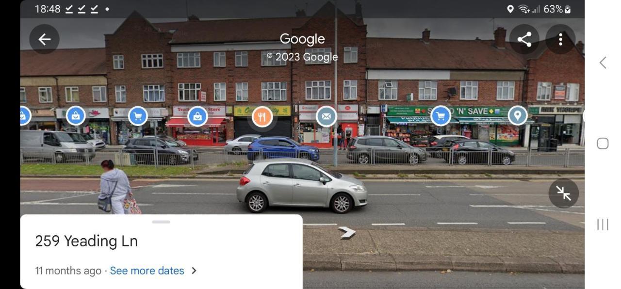 Ritzs Place Northolt  Exterior foto